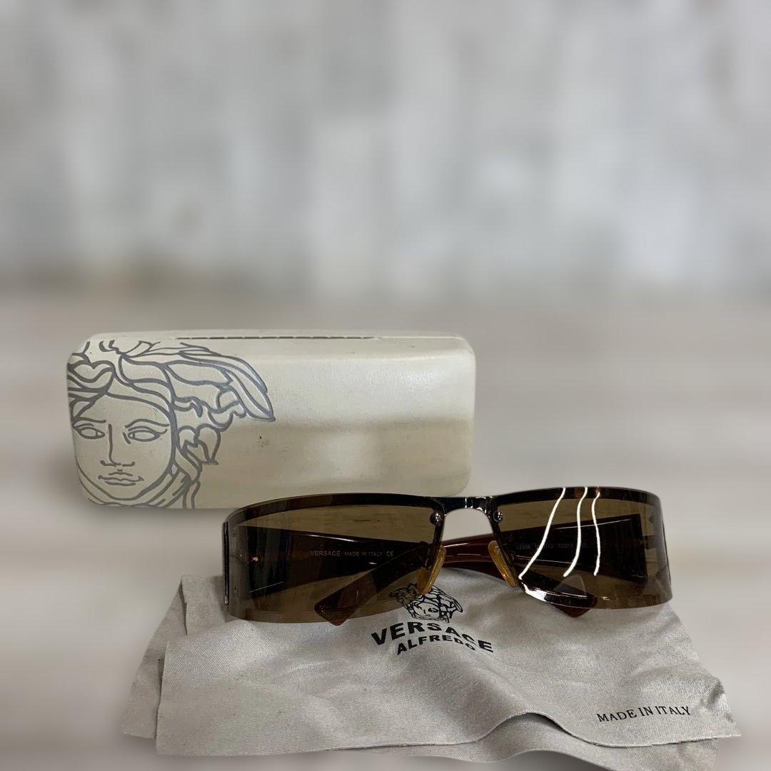 ヴェルサーチ　サングラス