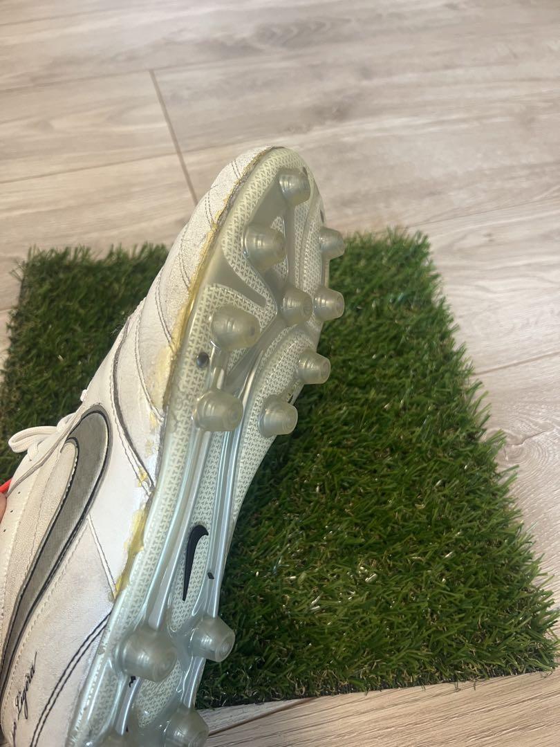 NIKE ティエンポリゲラ　28.0 NIKE ティエンポリゲラ 28.0