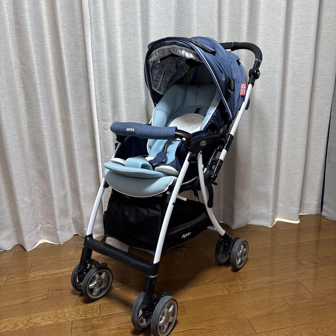 アップリカ　ラクーナビッテ　両対面ベビーカー