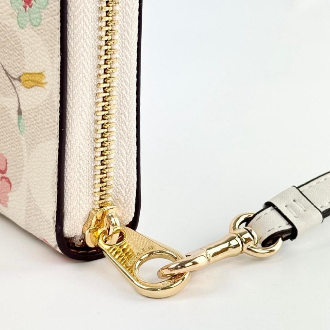 【COACH】　長財布 ラウンドジップ ミスティカル 可愛い お洒落 高級 上品 COACH】 長財布 ラウンドジップ ミスティカル 可愛い お洒落