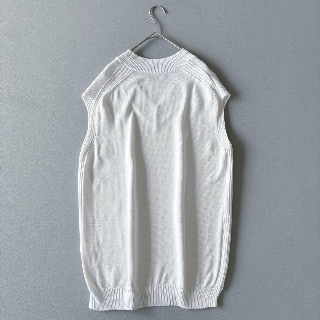 ■美品Drawer【定価48400】7G天竺編みVネックベスト トップス白