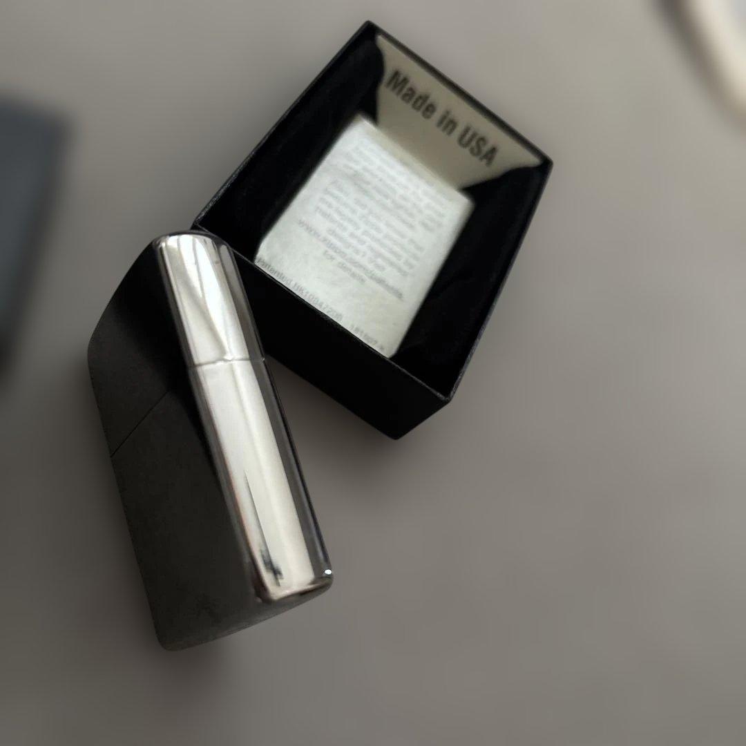 未使用 Zippo ライター 19