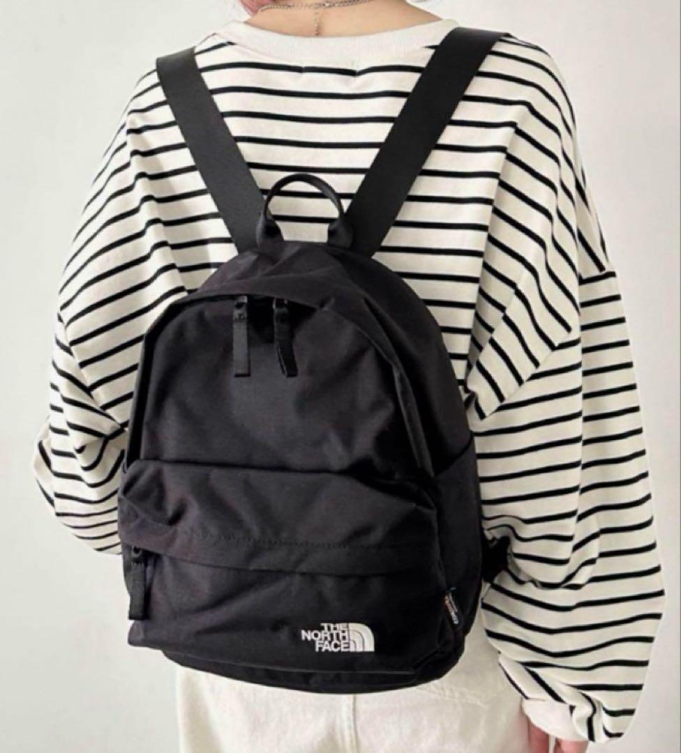 韓国ノースフェイス　ミニリュック　デイパックDAYPACKMINI黒 韓国ノースフェイス ミニリュック デイパックDAYPACKMINI黒