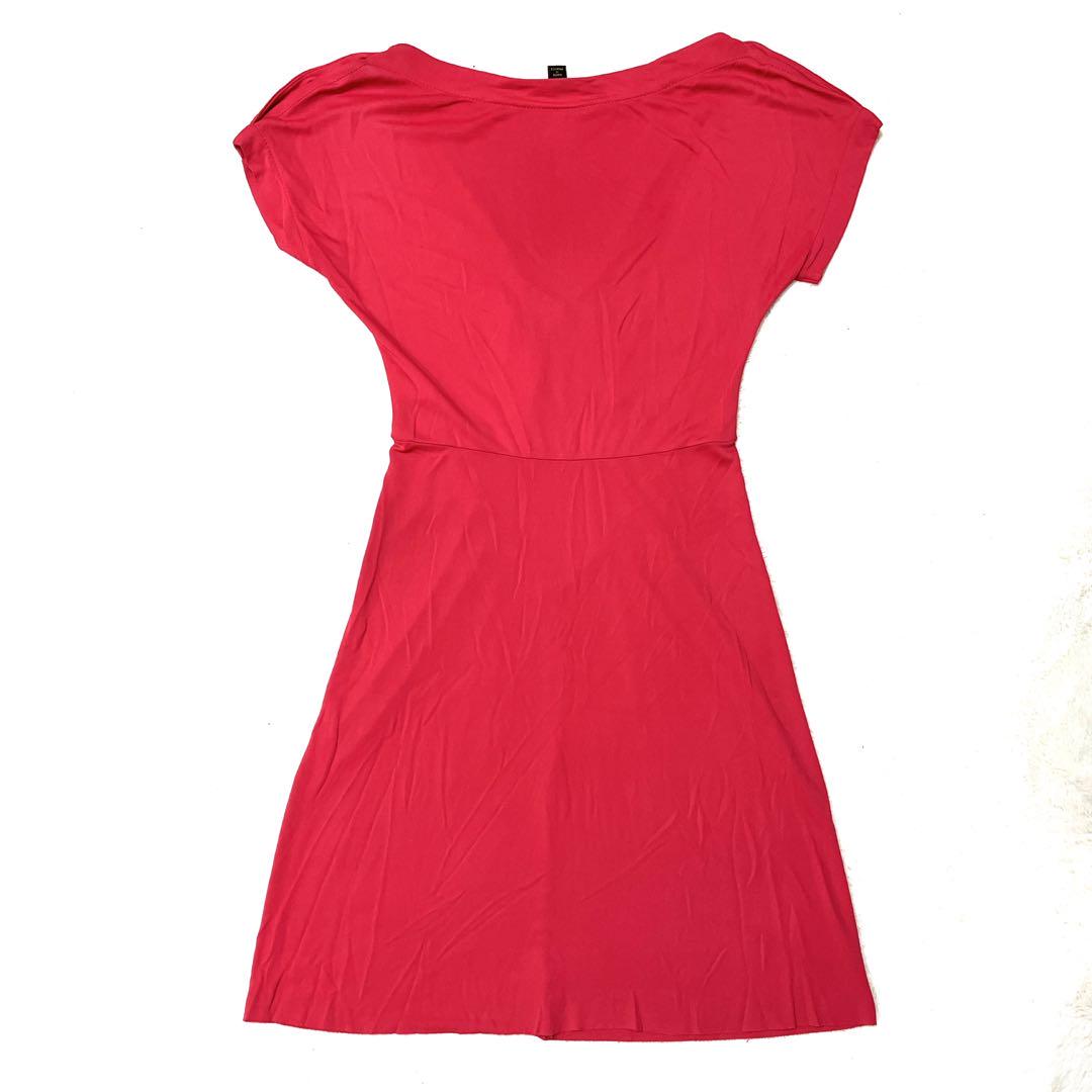 LOUIS VUITTON ルイヴィトン ワンピース viscose レッド34 LOUIS VUITTON ルイヴィトン ワンピース 襟スパンコール レッド