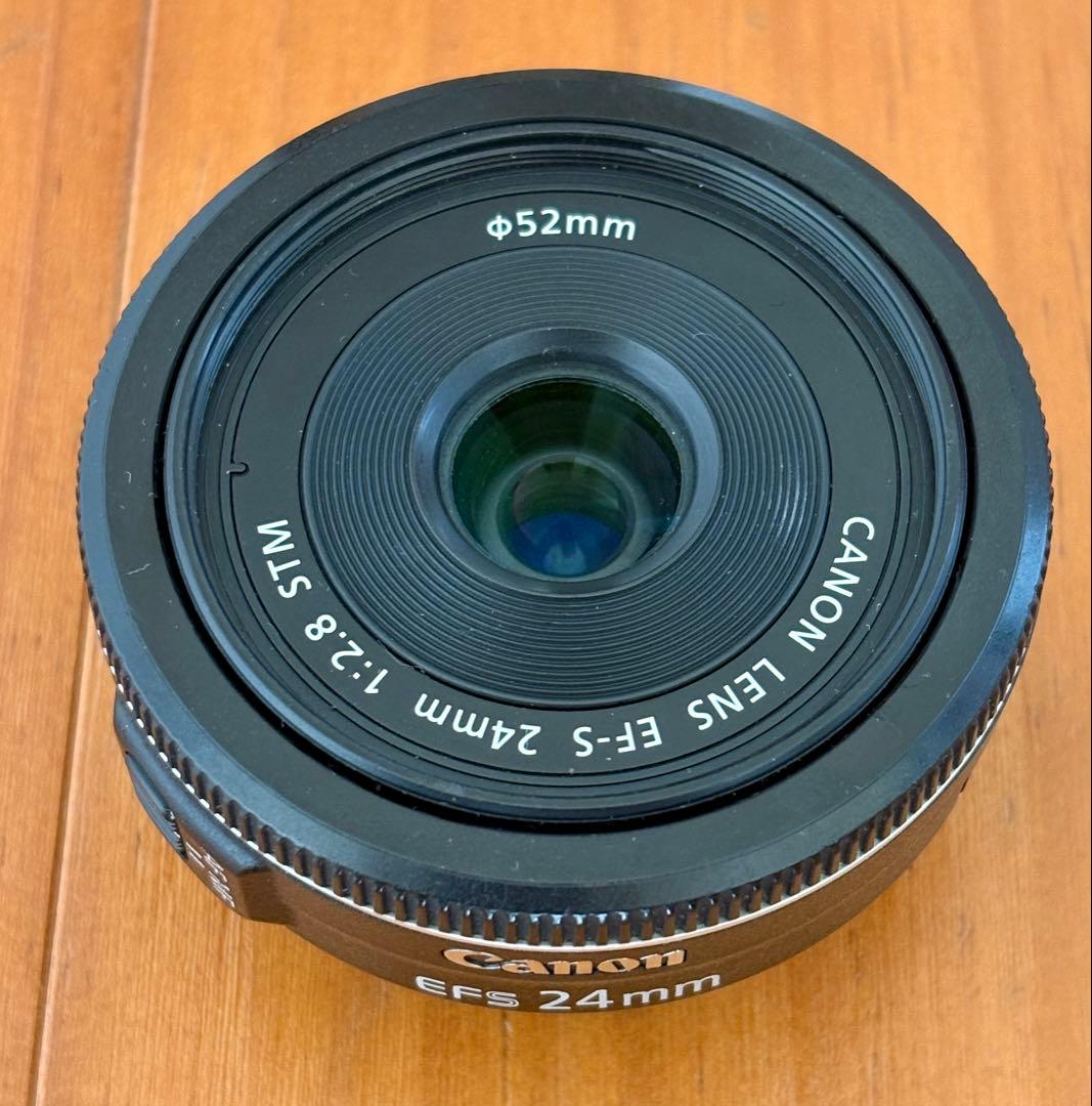 Canon EF-S 24mm f/2.8 STM レンズ 中古