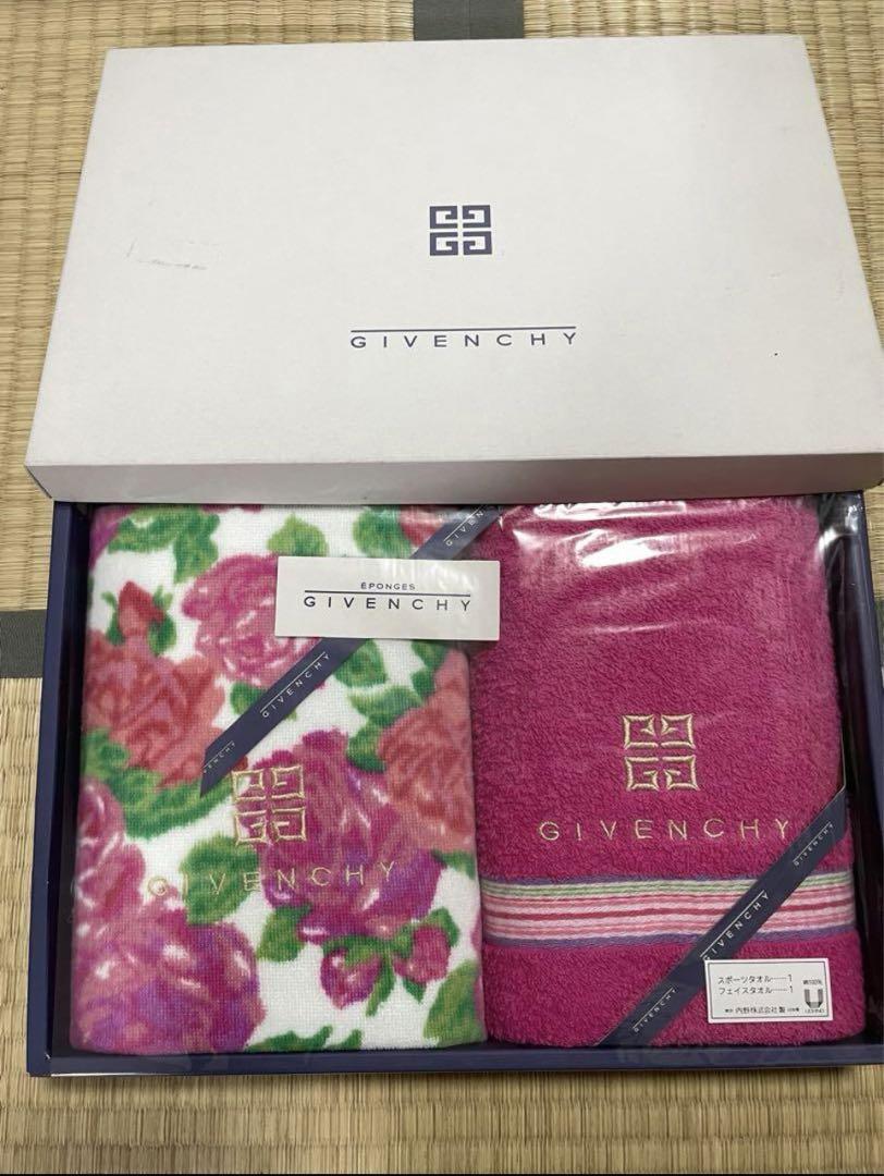 ジバンシイGIVENCHY   スポーツタオルフェイスタオルセット