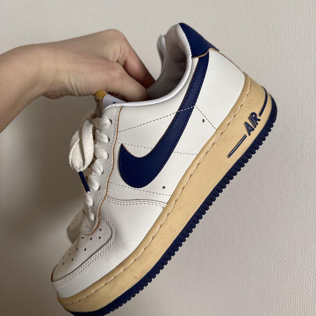 Nike Air Force 1 ホワイト/ネイビー