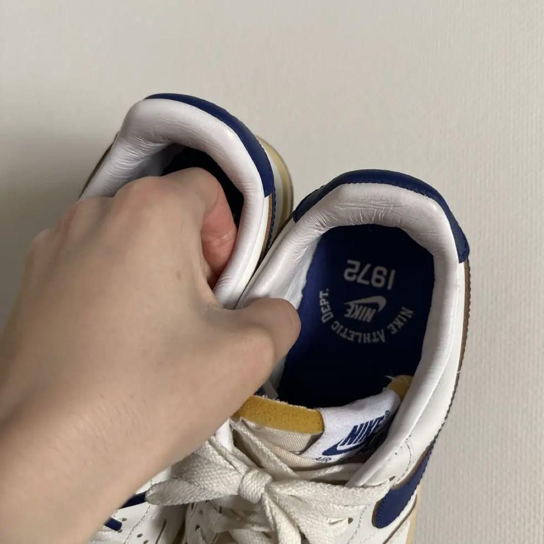 Nike Air Force 1 ホワイト/ネイビー