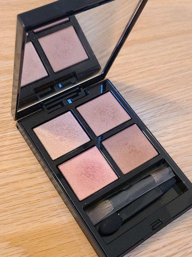 DIOR♡    2024ルージュディオールミラーカード型　ケース限定ノベルティ DIOR♡ 2024ルージュディオールミラーカード型 ケース限定ノベルティ