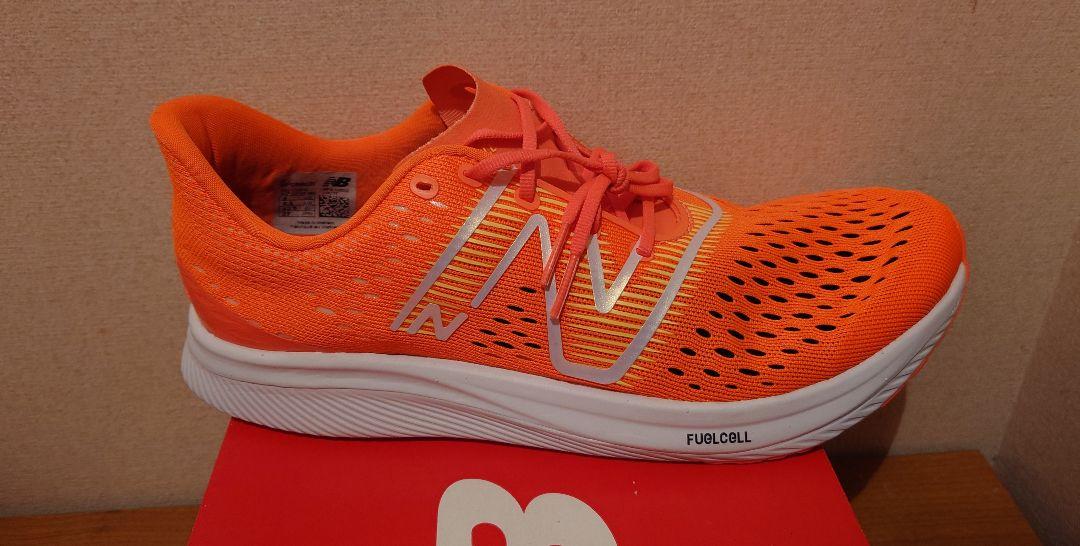 スパイク・シューズ New Balance FuelCell SUPER COMP PACER