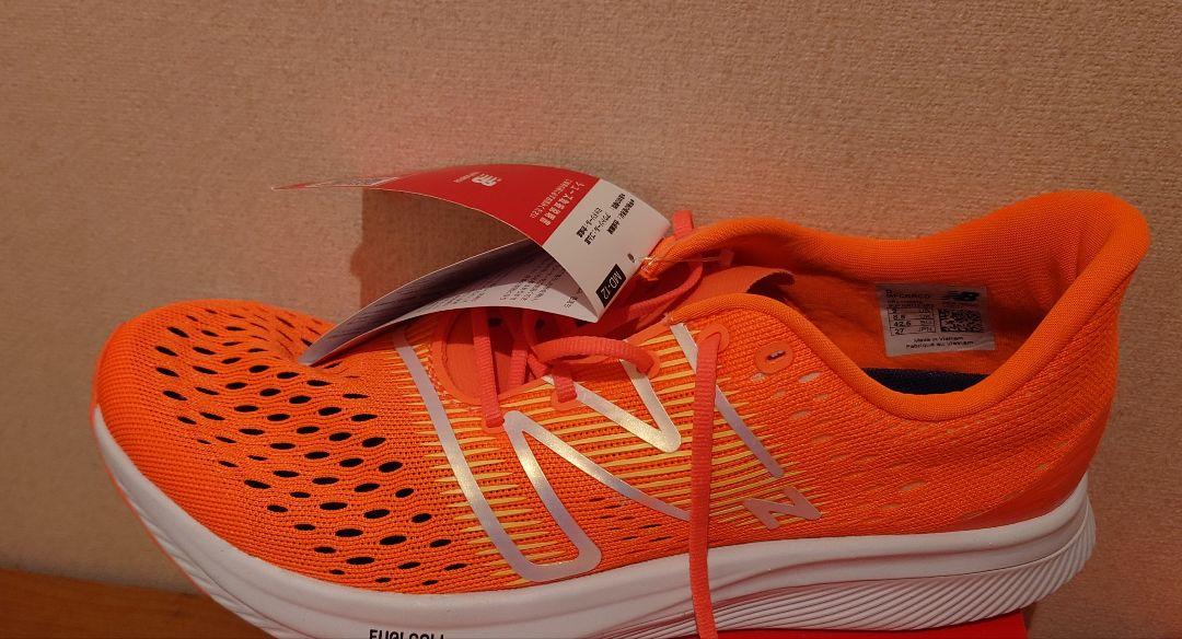 スパイク・シューズ New Balance FuelCell SUPER COMP PACER
