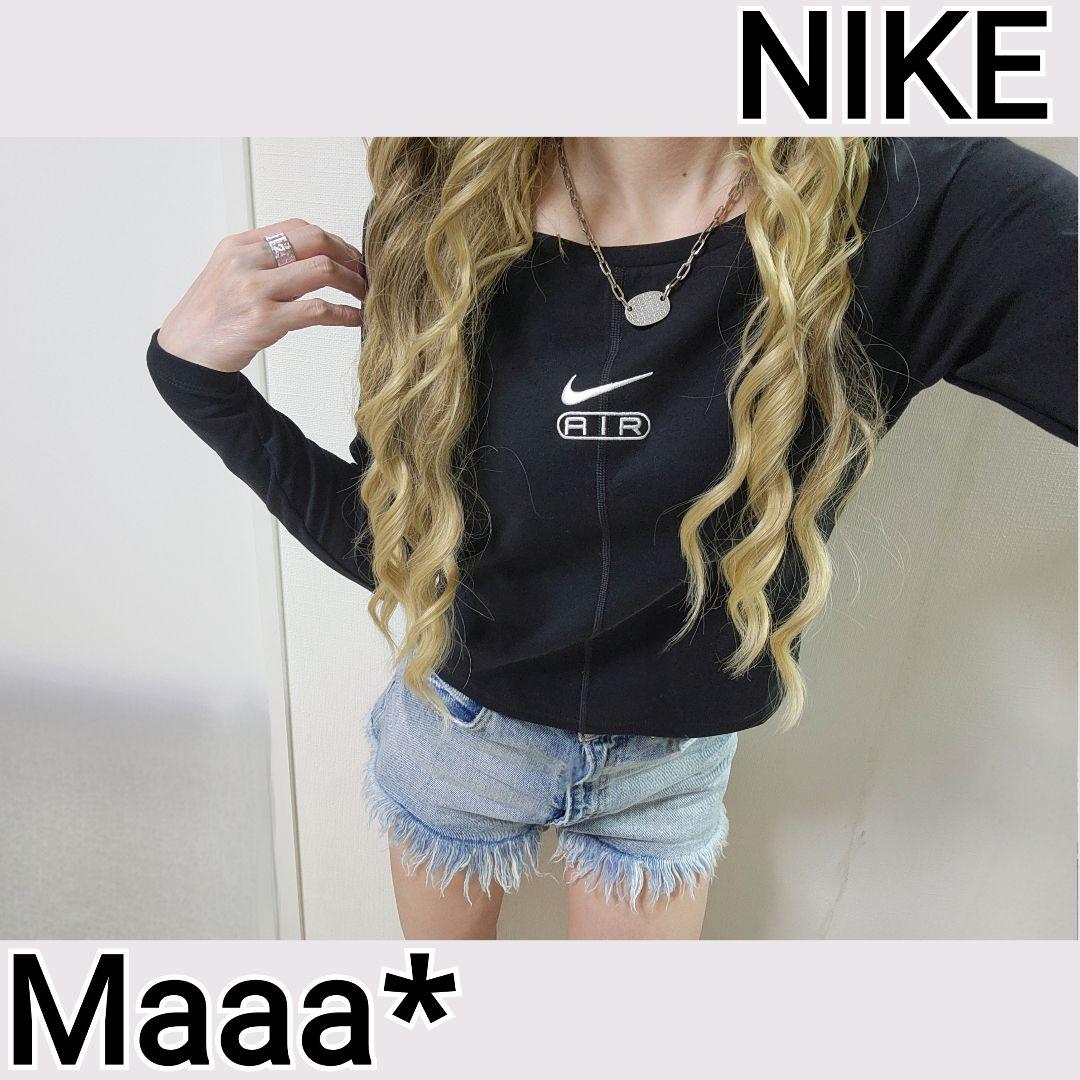 NIKE　AIR　超おすすめ！　ストレッチ素材　ショート丈　ロンT