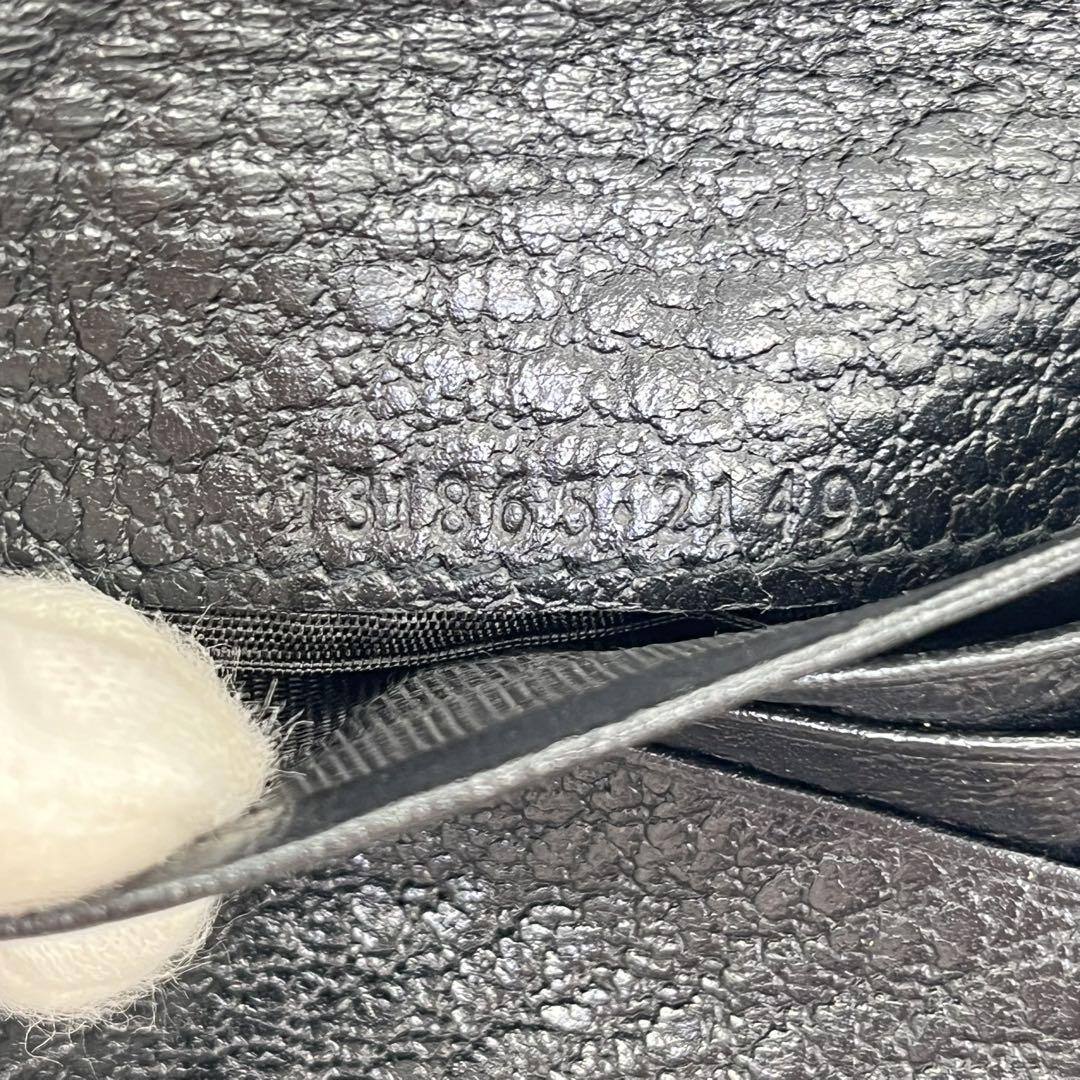 GUCCI 二つ折り財布 インターロッキング シェリーライン GG金具 黒 本革