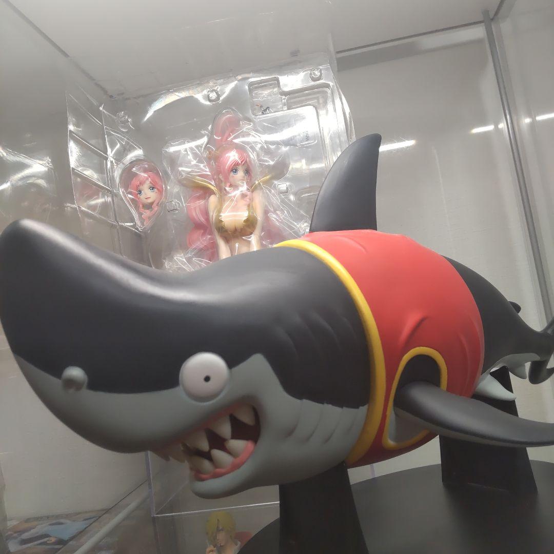 ワンピース しらほし姫&メガロ 1/144スケール フィギュア