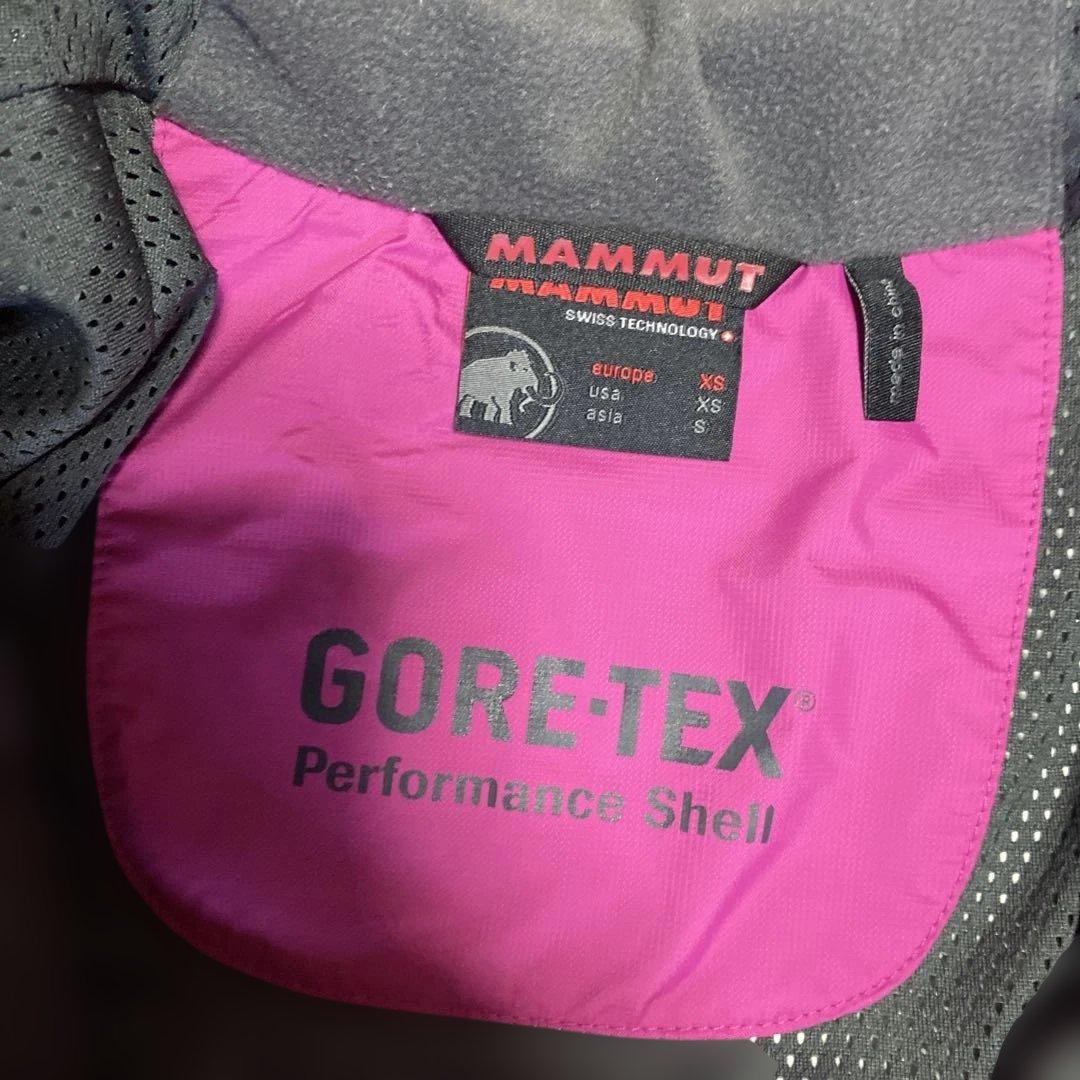 マムート レディースGORE-TEX 裏メッシュジャケットMava Jacket