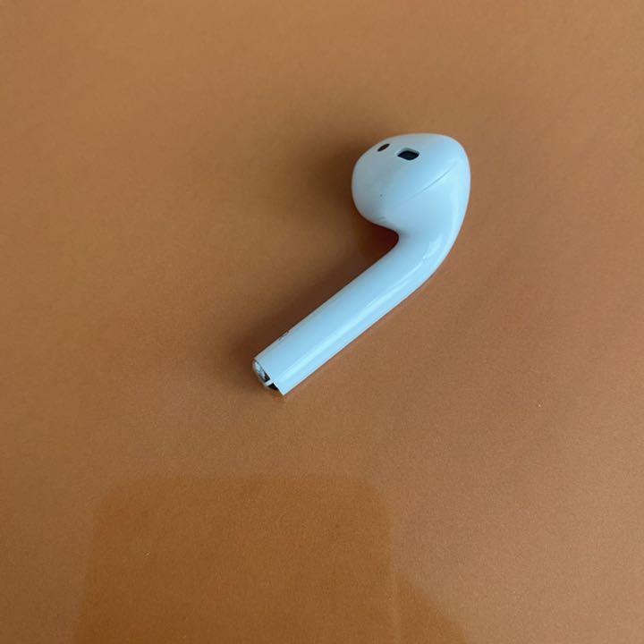 AirPods 第二世代 エアーポッズ 右耳のみ R片耳 Apple国内正規品