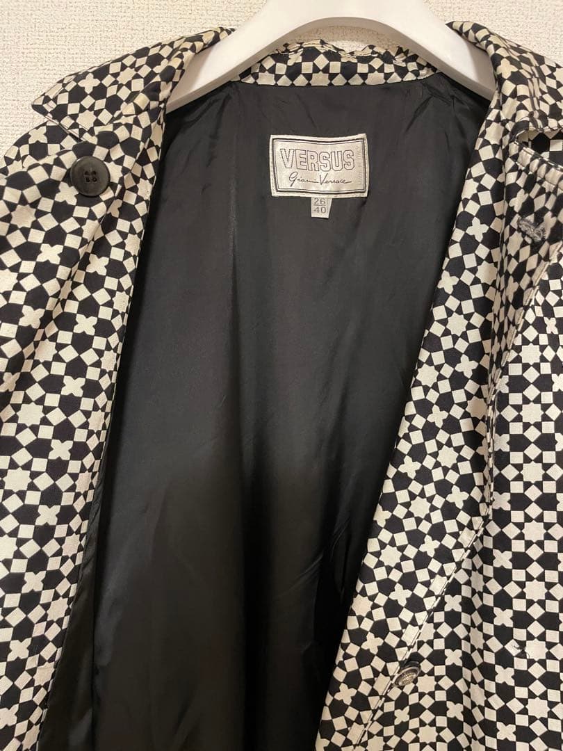 ヴィンテージ VERSUS Gianni Versace ジャケット コート 柄 ヴィンテージ VERSUS Gianni Versace ジャケット コート 柄