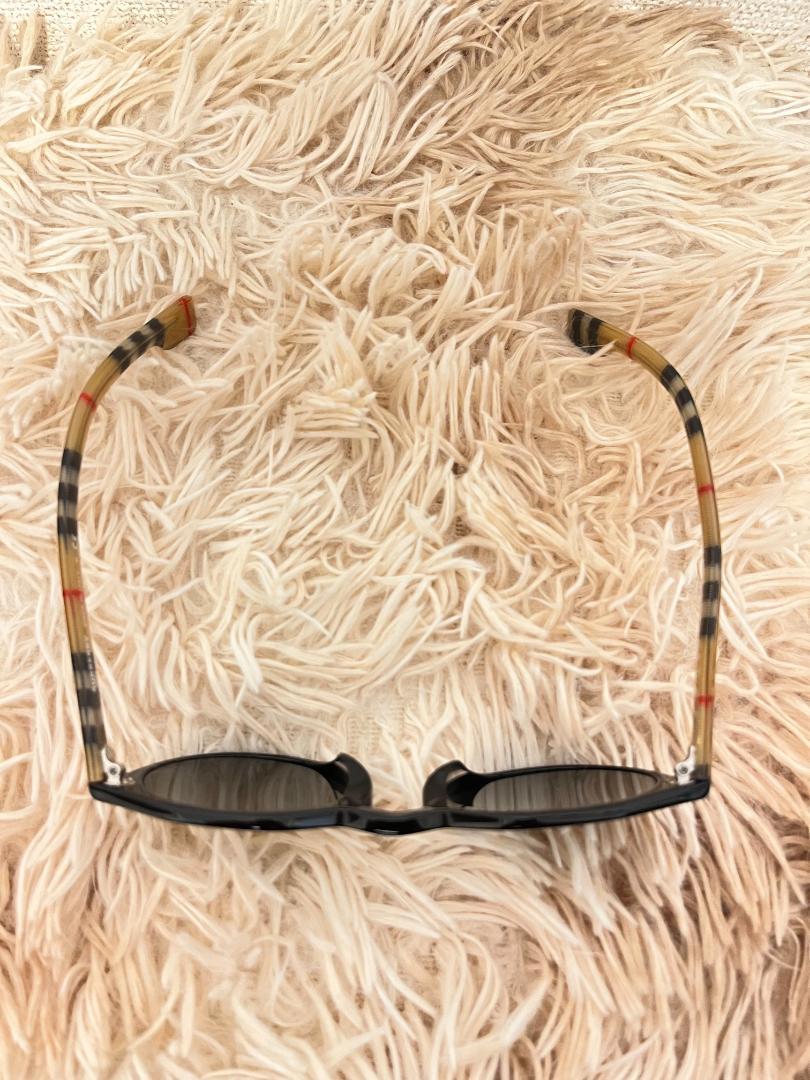 Burberry 0BE4280 300173 Round Black Sunglasses | eBay