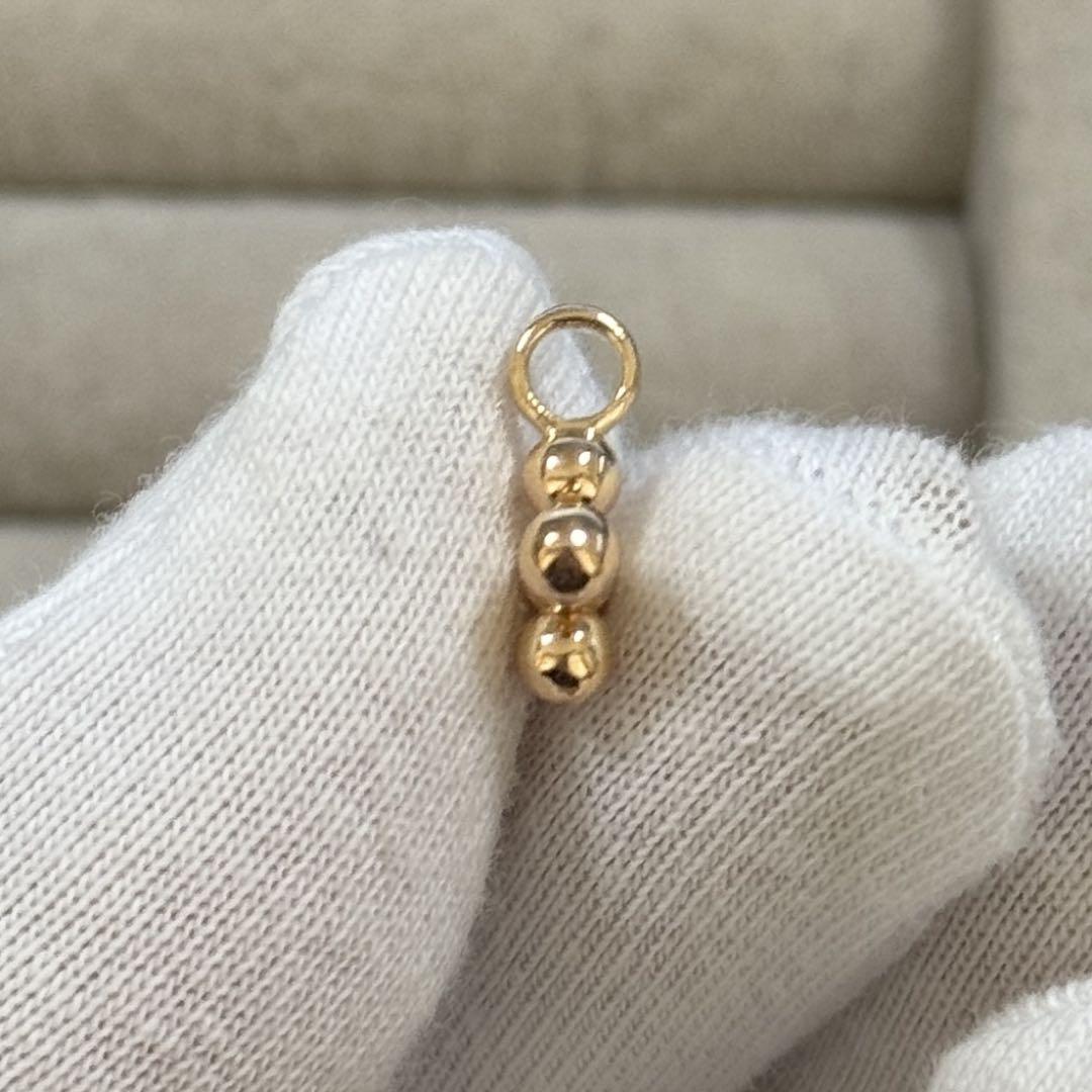 K18ペンダントトップ チャーム 18金 小花 中空 - Accessories最