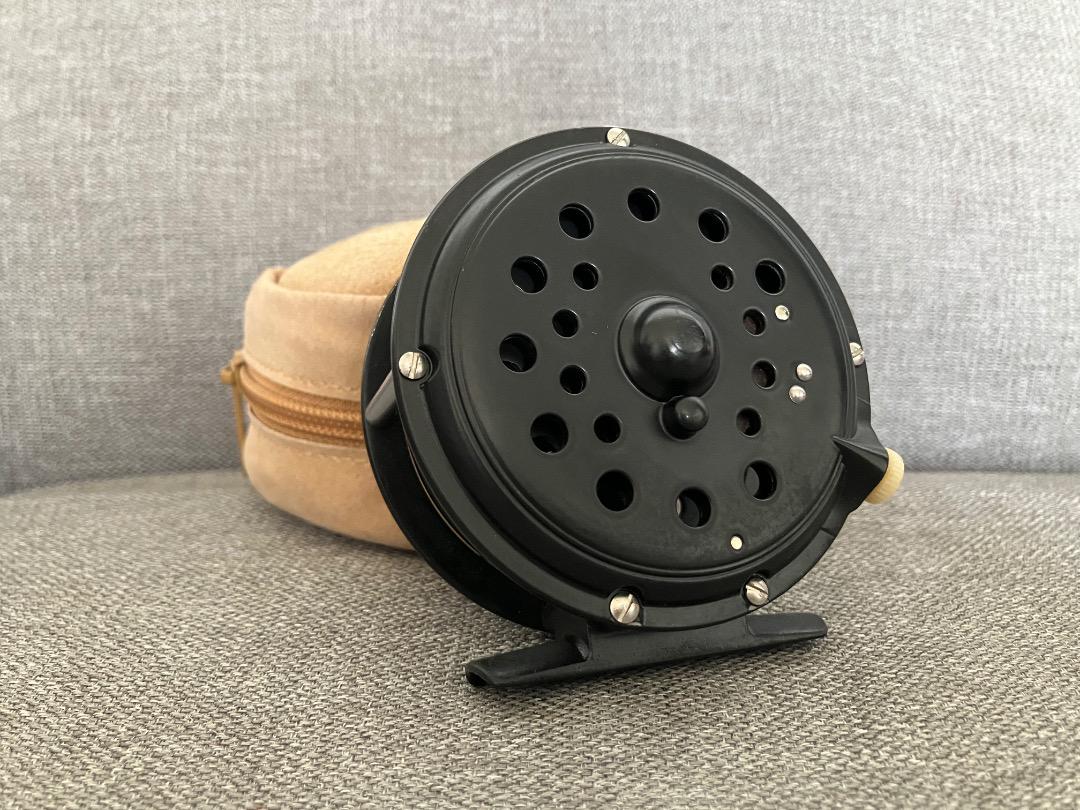 （訳ありセール 格安） MEDALIST PFLUEGER 極美品 1494 メルカリ - フライリール AK 1/2 リール