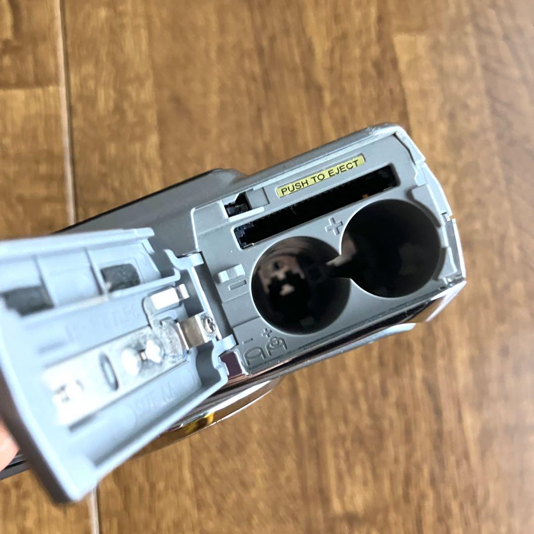 【動作品】Fujifilm フジフィルムFinePix A900 デジタルカメラ