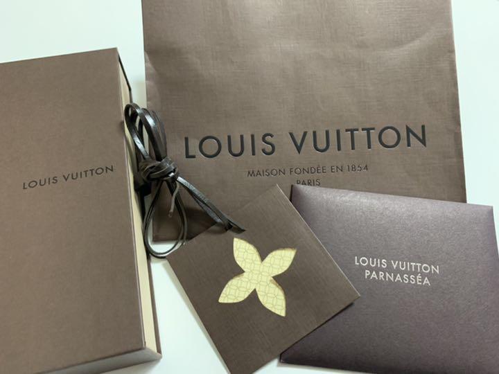 LOUIS VUITTON ポルトフォイユ・ブラザ トリヨンレザー オークル LOUIS VUITTON ポルトフォイユ・ブラザ トリヨンレザー オークル