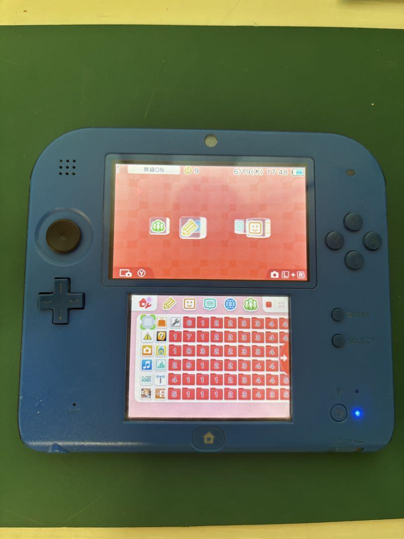 Nintendo 2DS 本体 青