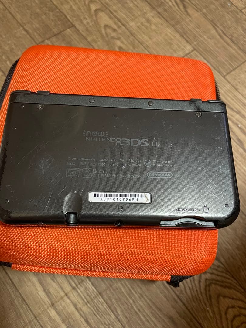 New Nintendo 3DSLL本体のみ