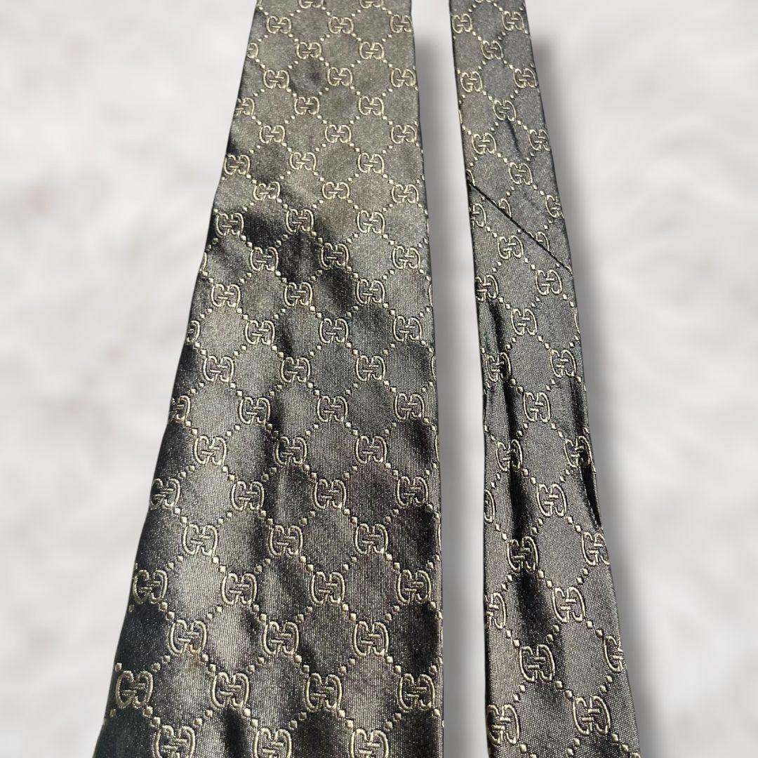 【美品✨️】グッチ GUCCI シルバー 黒 GG柄 総柄 メンズ ネクタイ