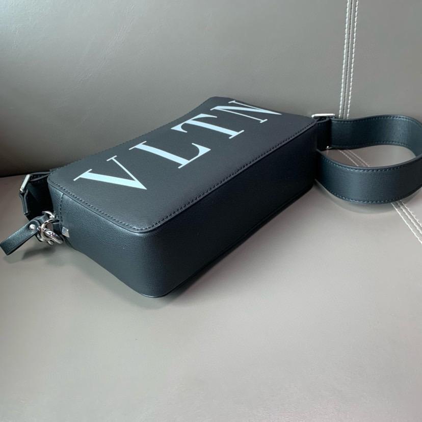 VLTN ヴァレンティノ