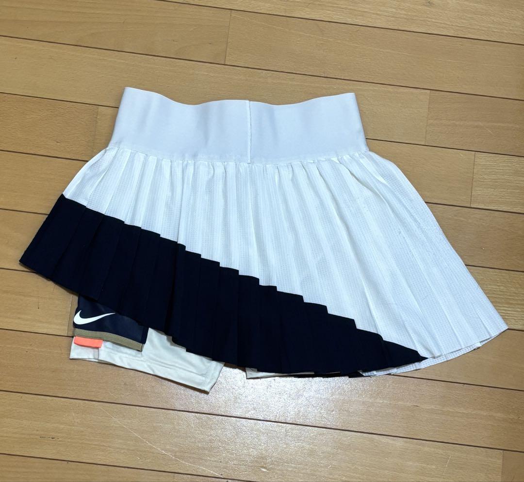 Nike プリーツスカート ショートパンツ付き