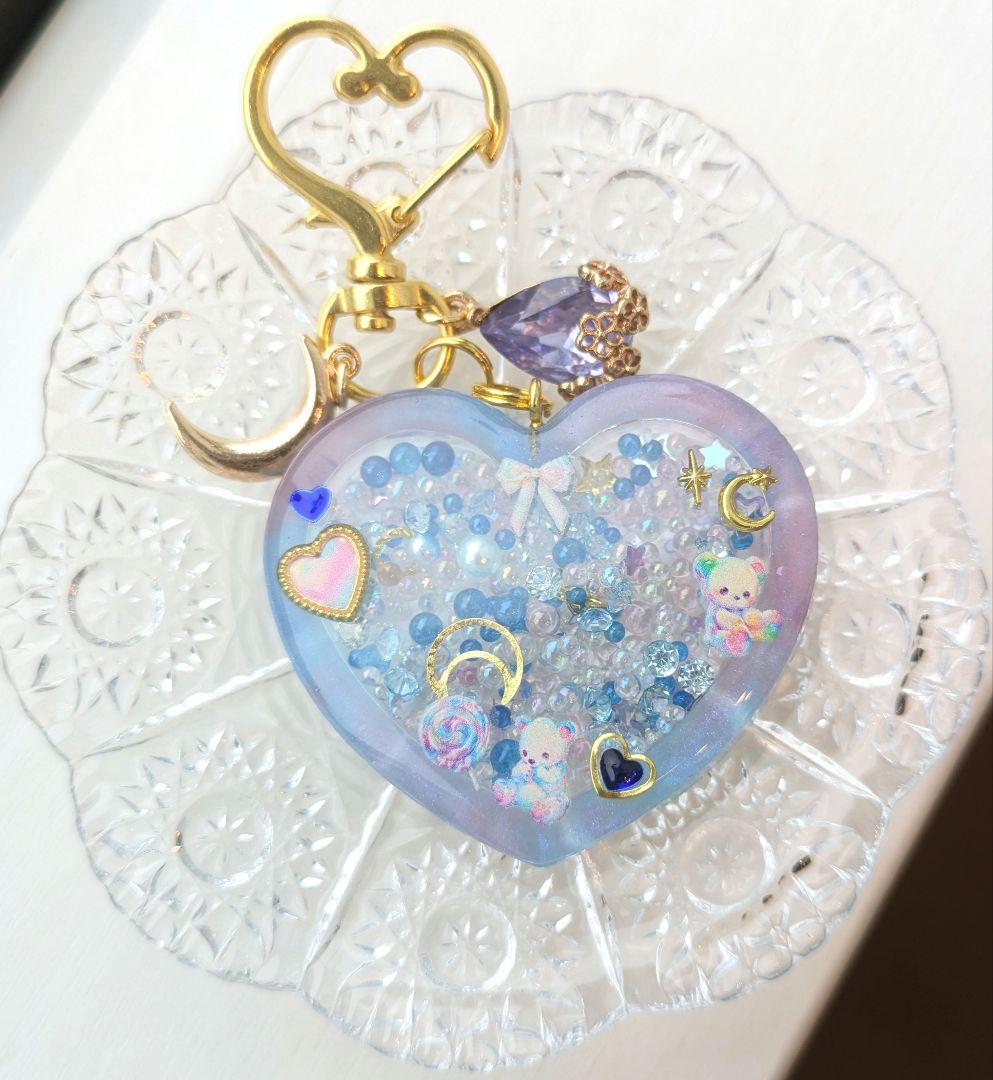 シャカシャカキーホルダー　桜の御守りシェイカー　だるま付き　ひなページ 46☆ SHEINのシェイカーモールドで桜のシャカシャカキーホルダー