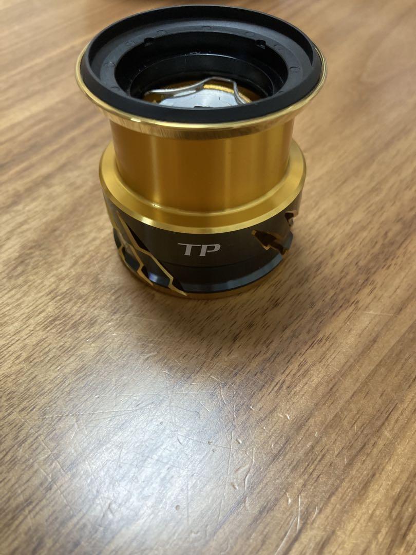 20ツインパワー　C3000MHG スプール
