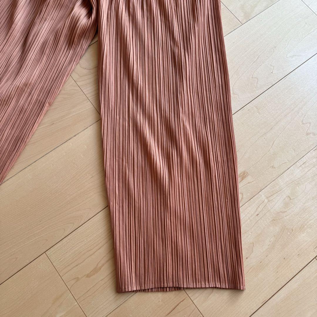 ISSEY MIYAKE