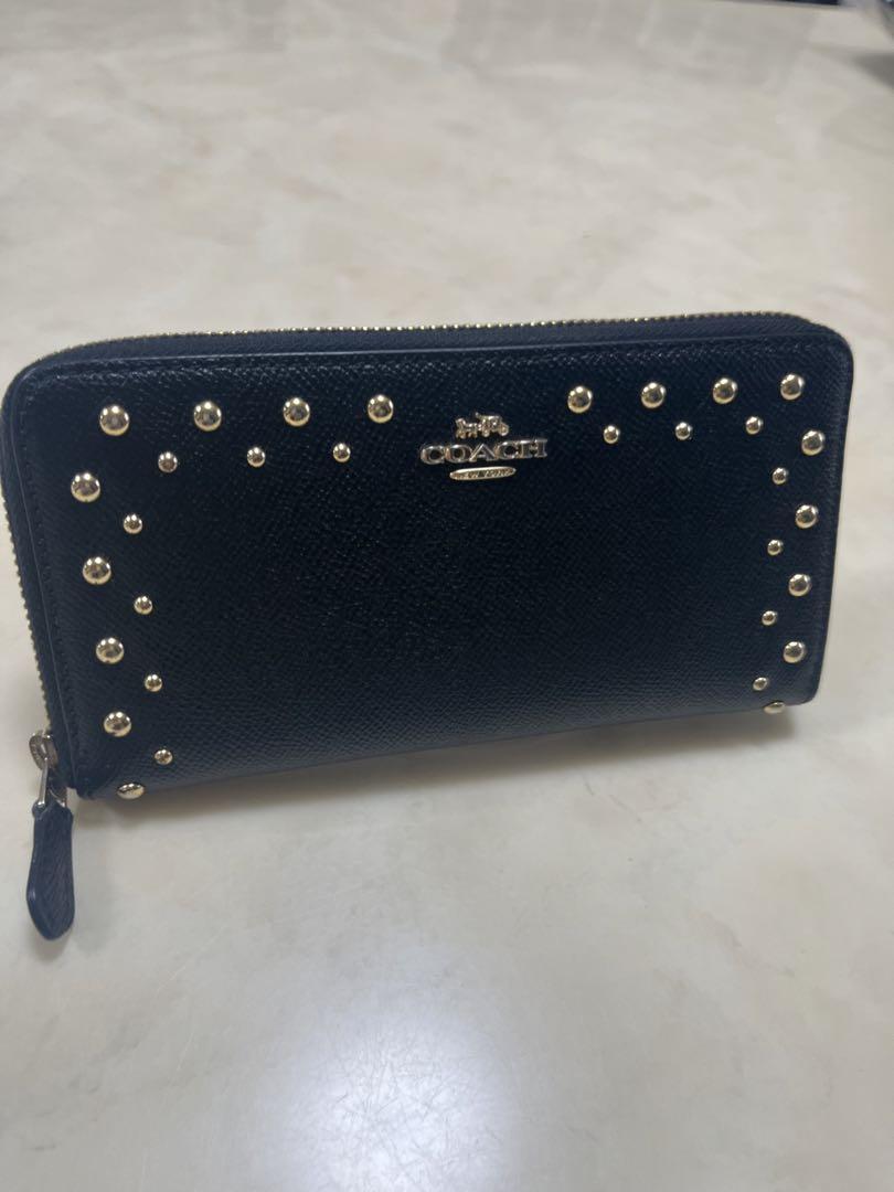 COACH コーチ ラウンドファスナー 長財布 黒 GDスタッズ 特売 1800円