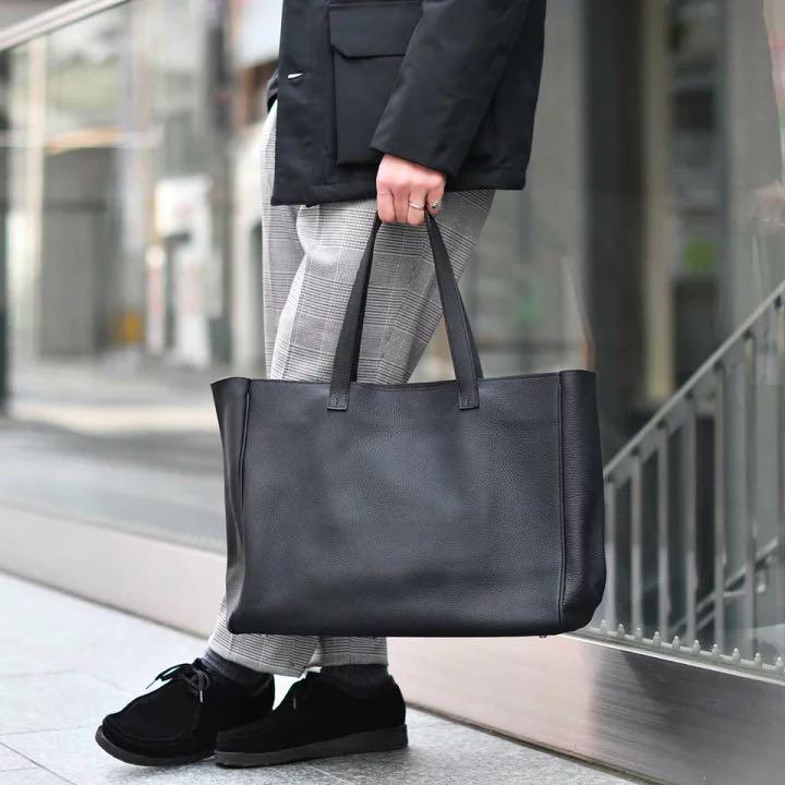 シャルル エ シャルリュス Charles et Charlus トートバッグ