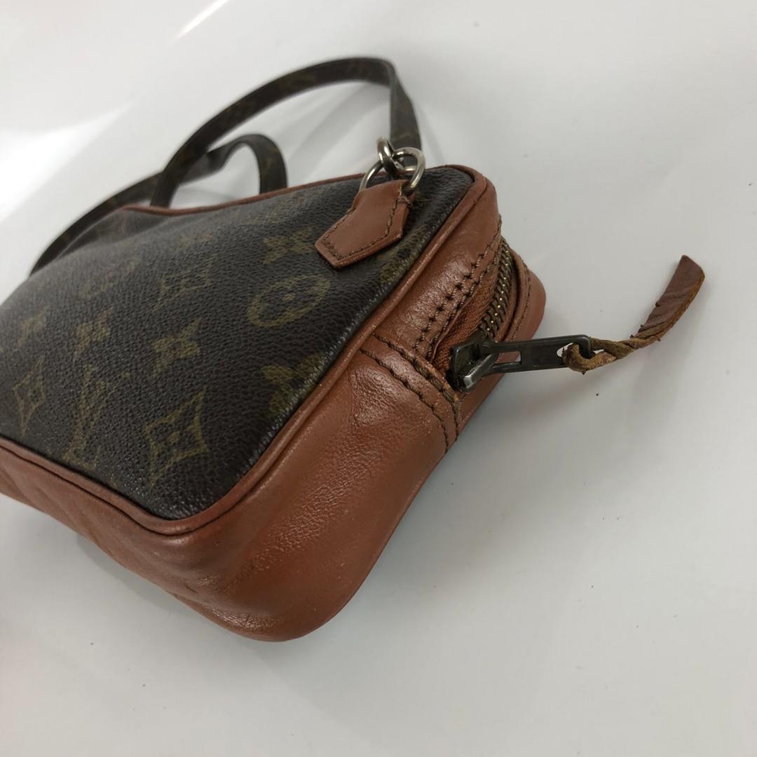 VUITTON