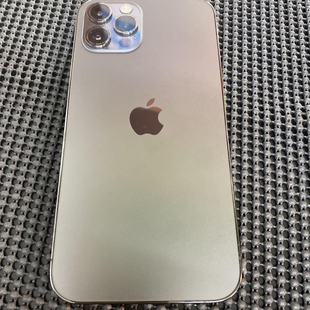 S*a様 Apple iPhone 12 Pro 256GB グラファイト SI