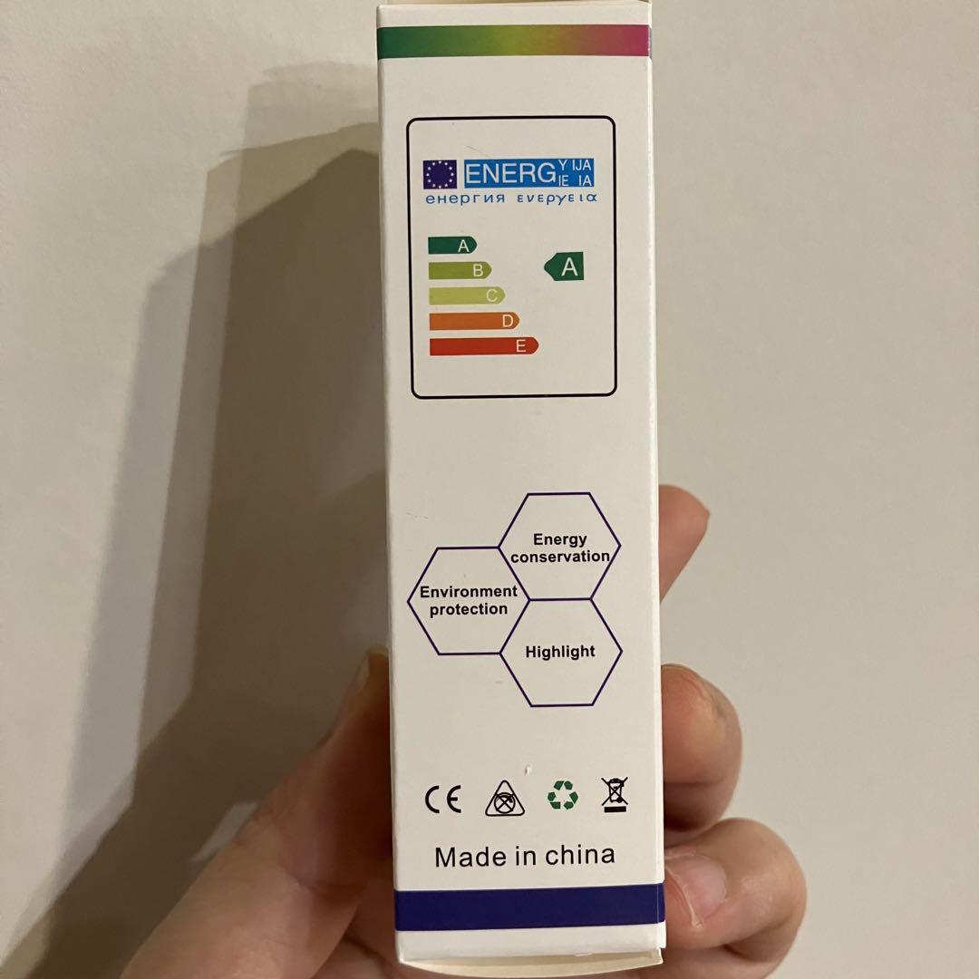 LED電球 e26 電球色5個セット（プレゼント付き！）