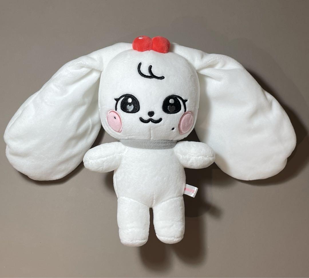 IVE MINIVE ぬいぐるみ CHERRY ウォニョン - メルカリ