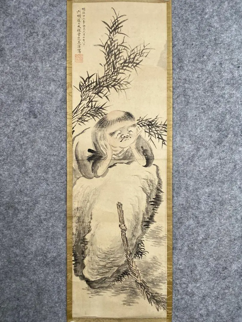 掛け軸 月峰 『 松鶴 』 絹本 希少 軸装 茶道具 掛軸 美品 です。 掛け軸 月峰 『 松鶴 』 絹本 希少 軸装 茶道具 掛軸 美品 です。