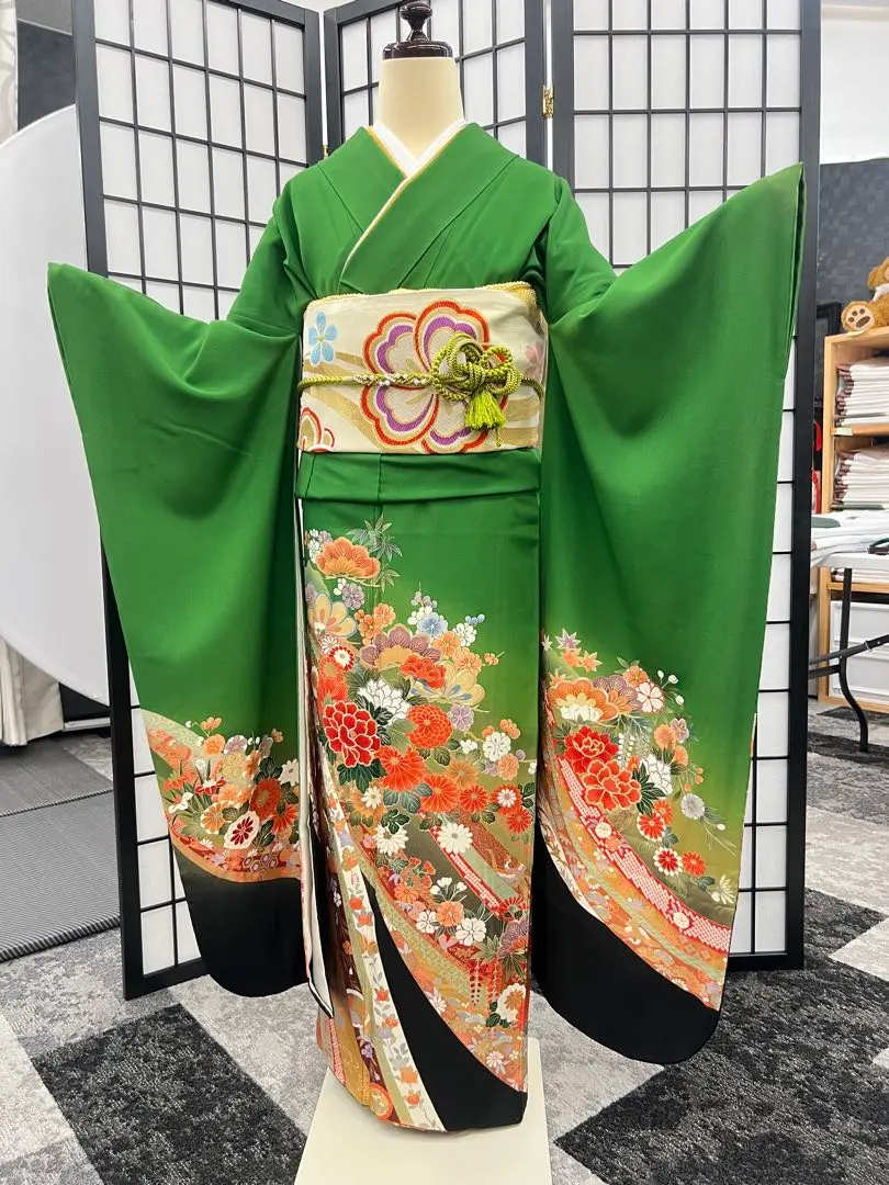 Thumbnail of Ume-an Adult Ceremony Pure Silk Furisode Set