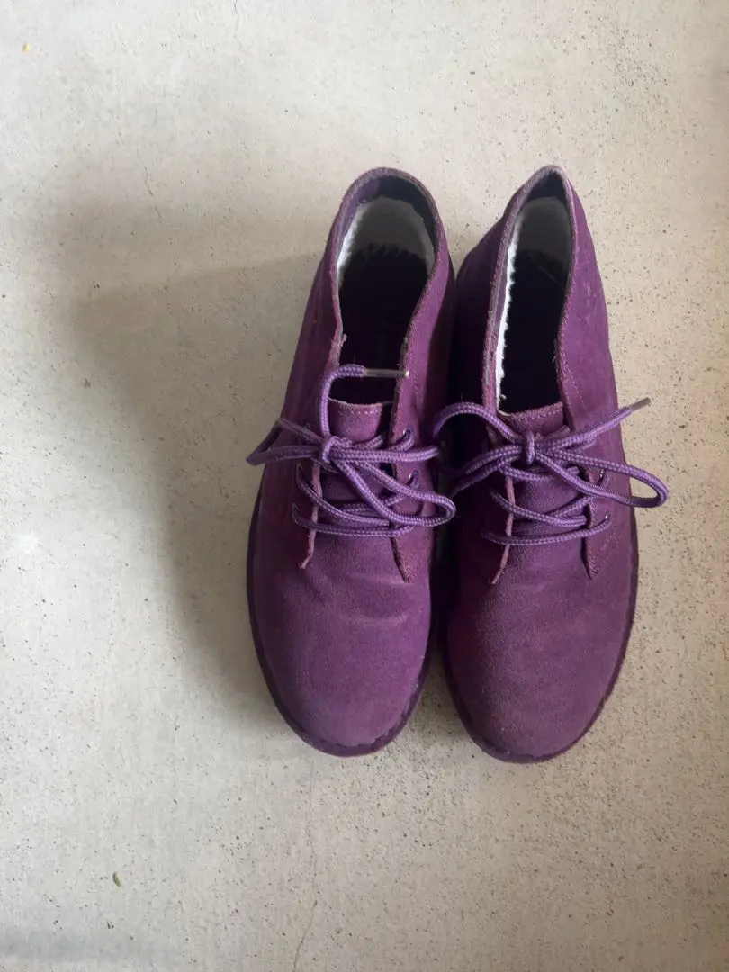 Thumbnail of Excellent condition Airwalk chukka boots, purple, size 26, shark sole, AIRWALK