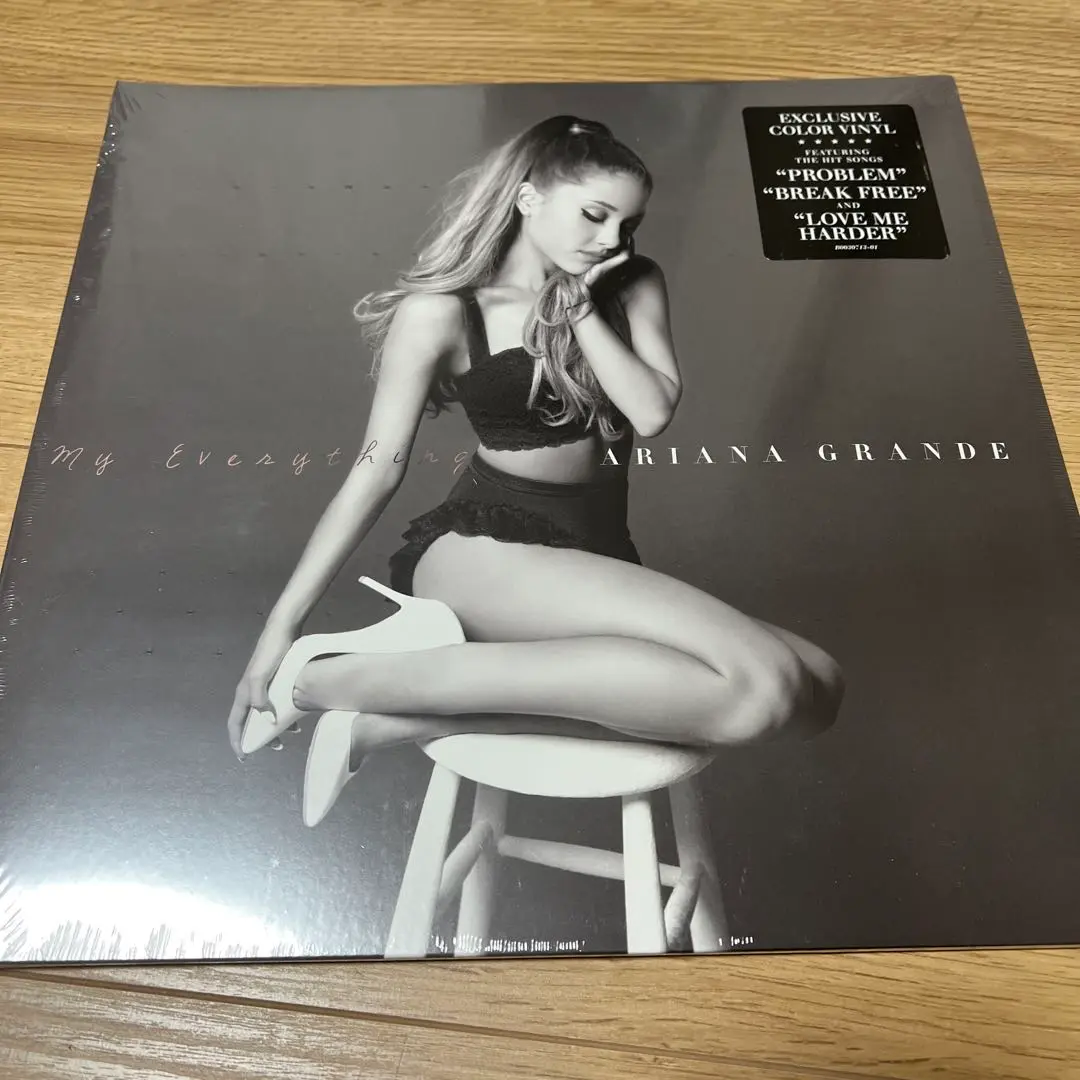 2025年最新】ariana grande レコードの人気アイテム - メルカリ