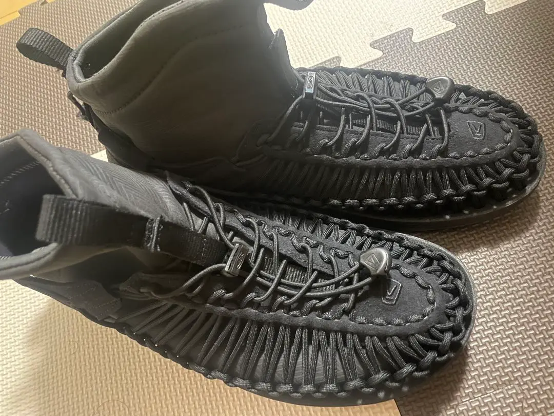 中古　美品 KEEN キーン UNEEK HT MID 27 メンズ 靴 2025年最新】keen uneek ht midの人気アイテム - メルカリ