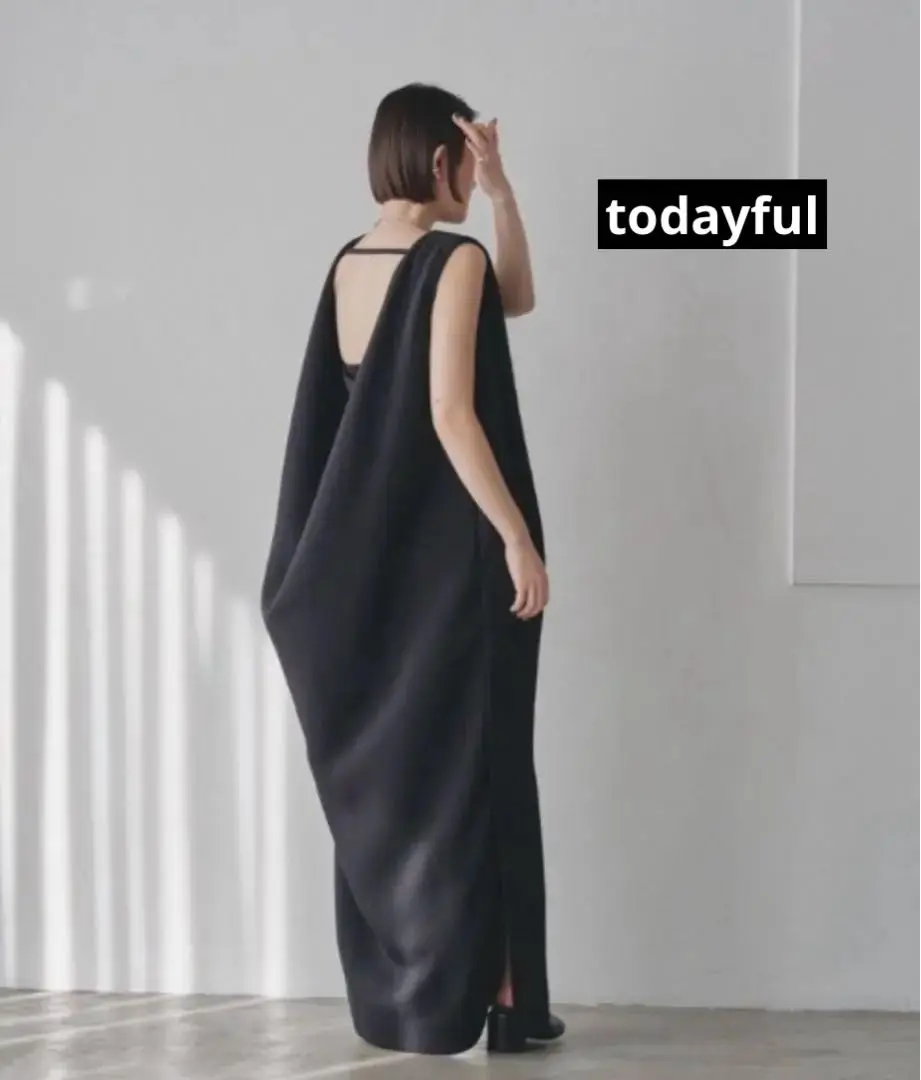 美品・即発送⭐︎TODAYFUL Drape Satin Skirt 38 黒 todayful ドレープサテンスカート 38ブラック - メルカリ