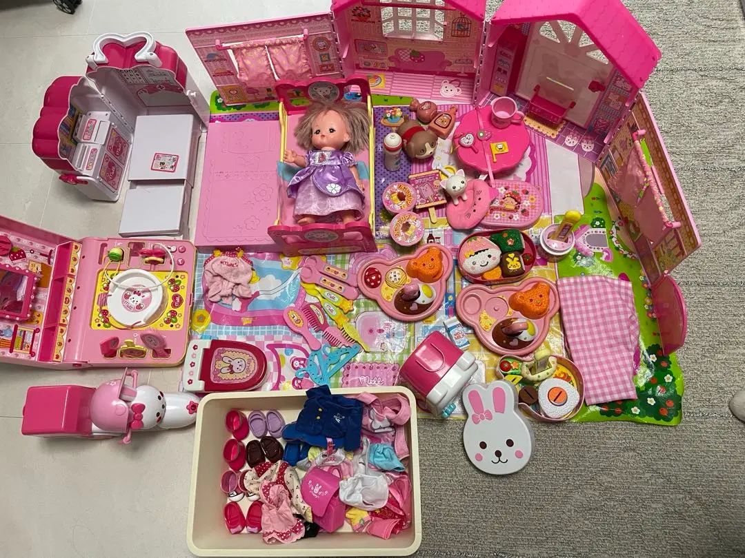 Thumbnail of Mer-chan lot sale