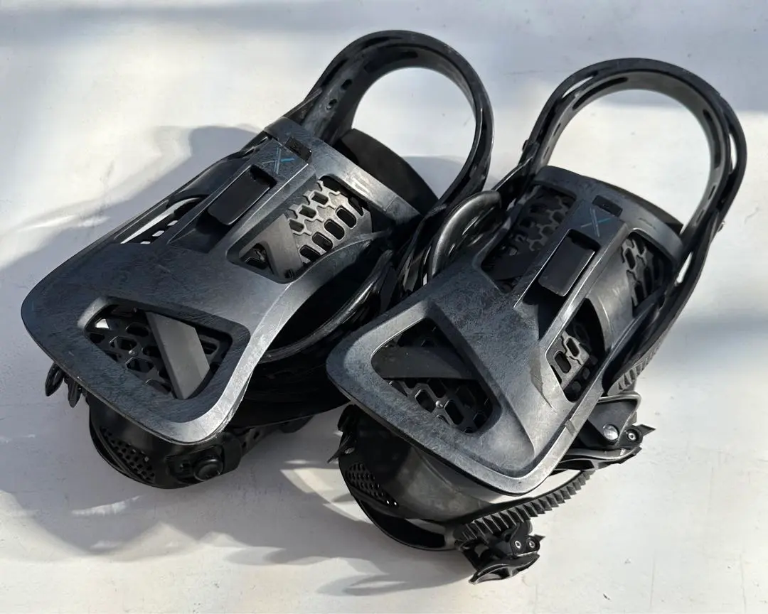 Burton genesis x  バートン　ジェネシス　X Burton Genesis X Review: All-Mountain-Freeride Binding