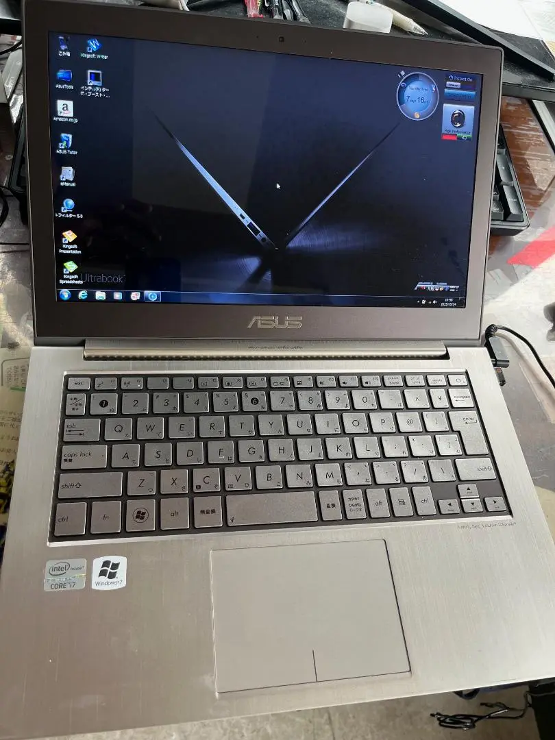 2025年最新】asus zenbook ux31eの人気アイテム - メルカリ