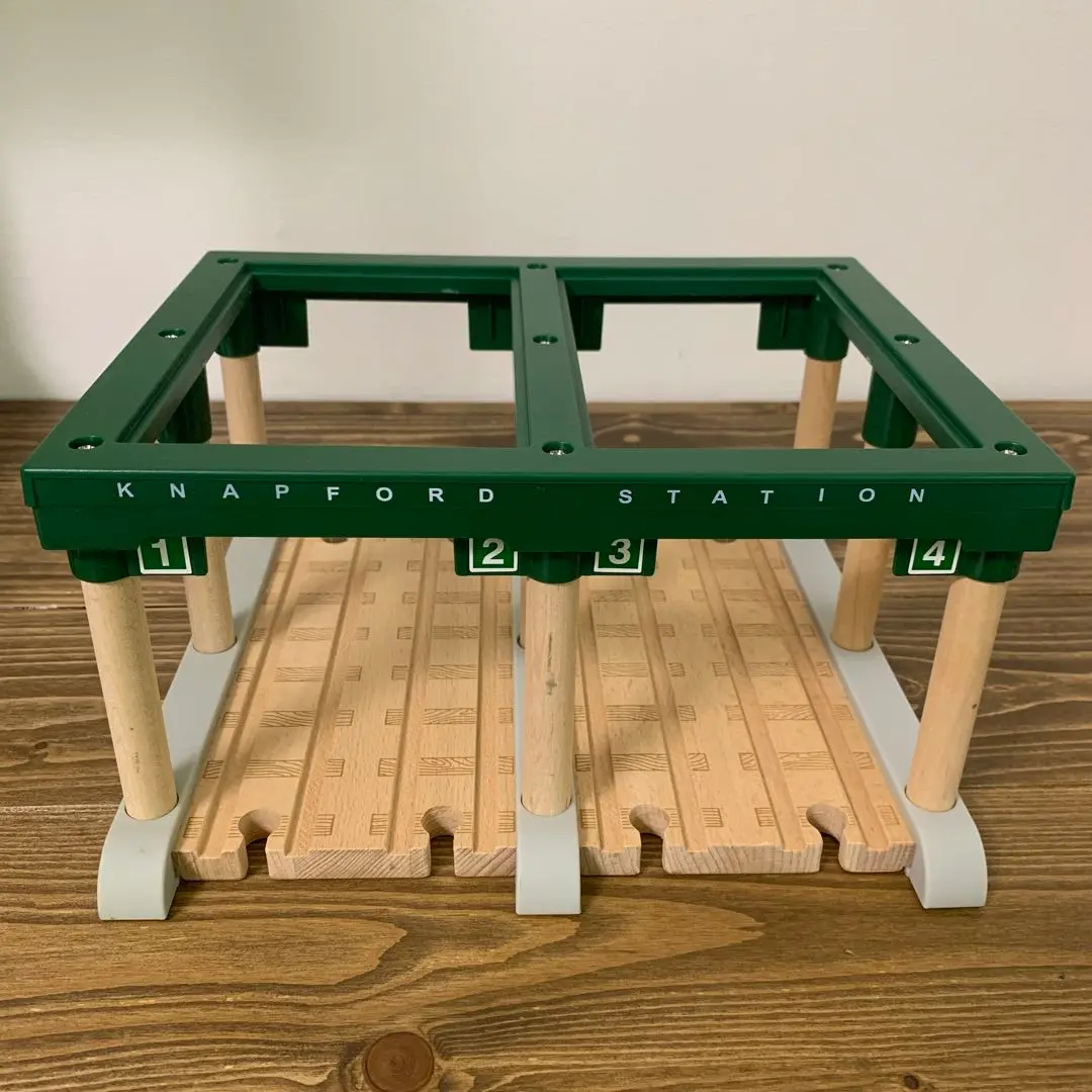 お値下げ【オマケ追加】トーマス 木製レール ナップフォードステーション お値下げ【オマケ追加】トーマス 木製レール ナップフォード